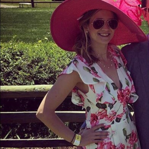 Meet your Posh Ambassador, Heather - Picture 3 of 5